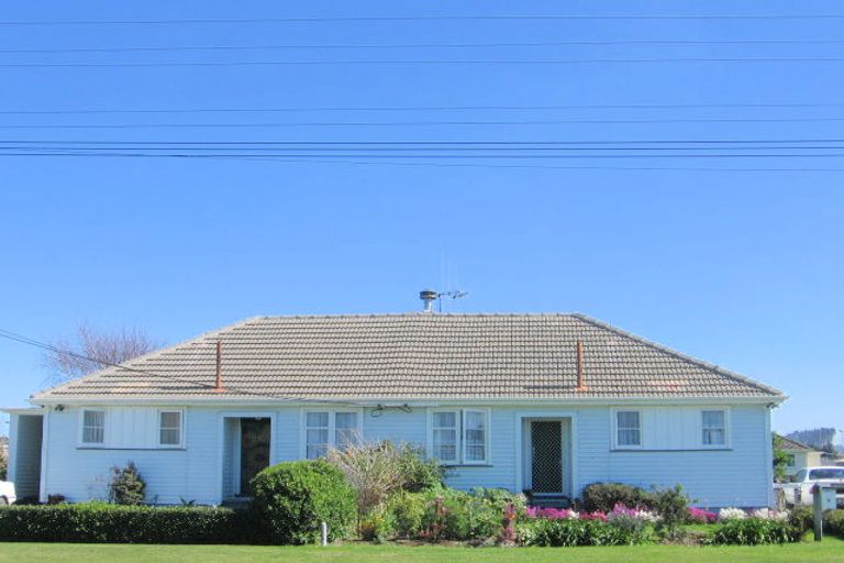 Photo of property in 5-7 Easton Street, Foxton, 4814