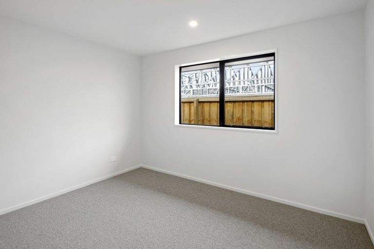 Photo of property in 10 Chambers Avenue, Woodend, 7610