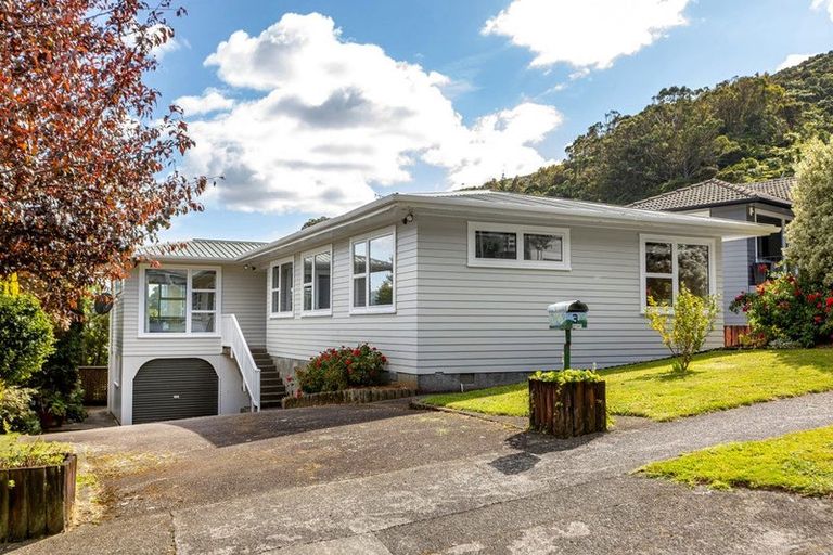 Photo of property in 3 Mission Street, Waterloo, Lower Hutt, 5011