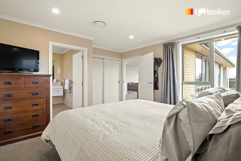 Photo of property in 6 Glenimrie Close, Mosgiel, 9024