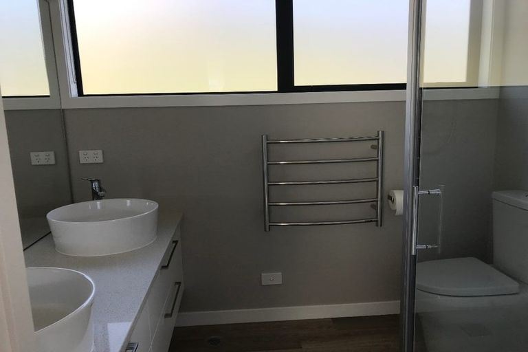 Photo of property in 123 Goldfield Heights, Queenstown, 9300