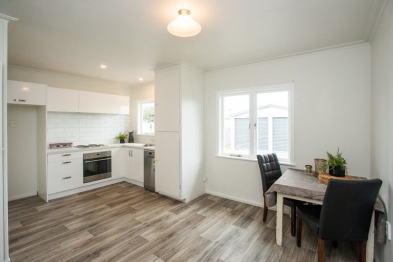 Photo of property in 69 Masefield Avenue, Maraenui, Napier, 4110