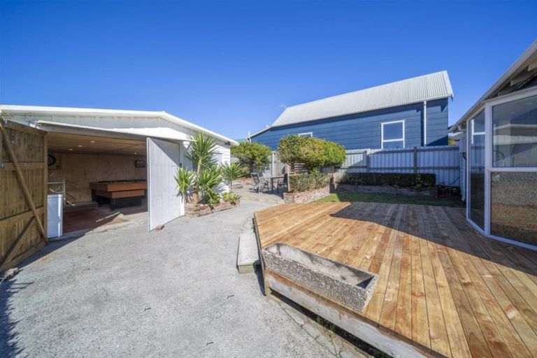 Photo of property in 155 Saint Aubyn Street, New Plymouth, 4310