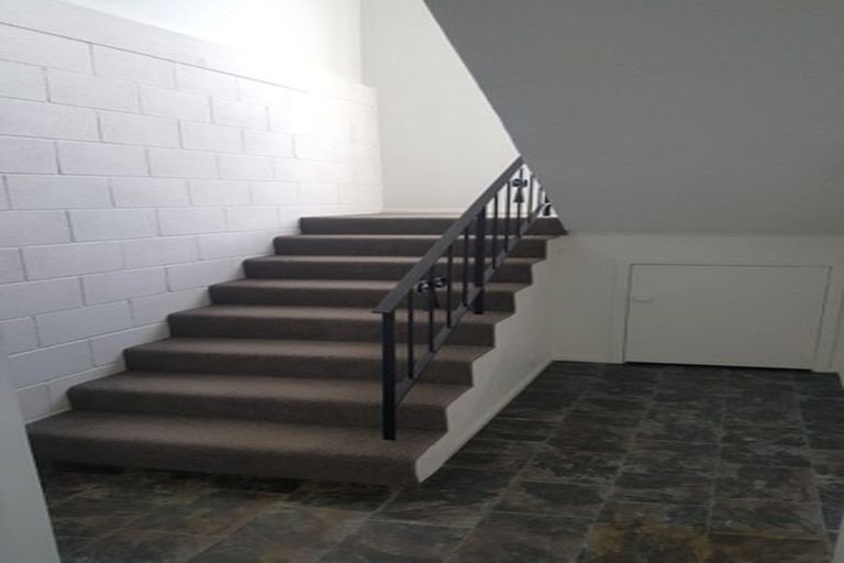 Photo of property in 5/772 Beach Road, Browns Bay, Auckland, 0630