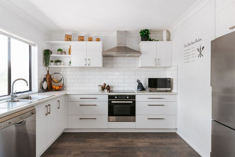 Photo of property in 3 Links View Drive, Omokoroa, 3114