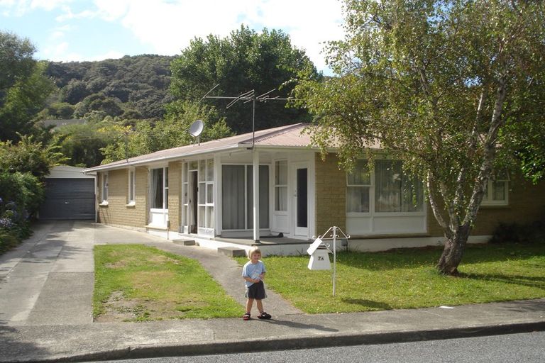 Photo of property in 7b Deller Grove, Silverstream, Upper Hutt, 5019