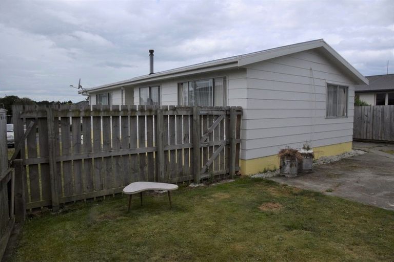 Photo of property in 56 Lauder Crescent, Heidelberg, Invercargill, 9812