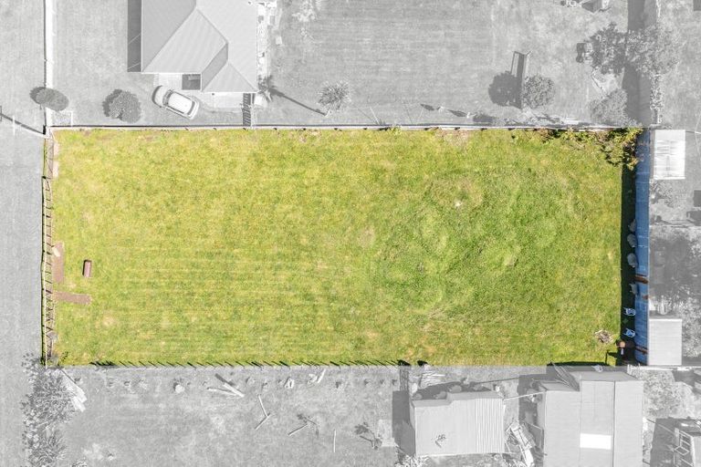 Photo of property in 9 Suther Street, Waverley, 4510