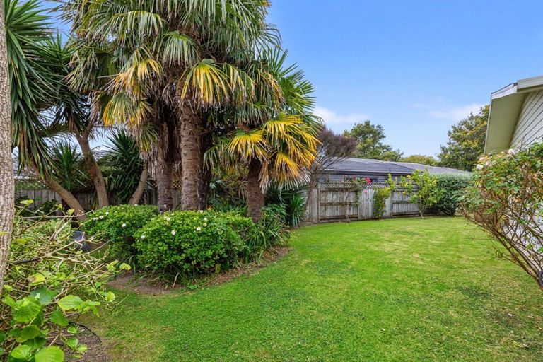 Photo of property in 1 Kiriwai Place, Matua, Tauranga, 3110