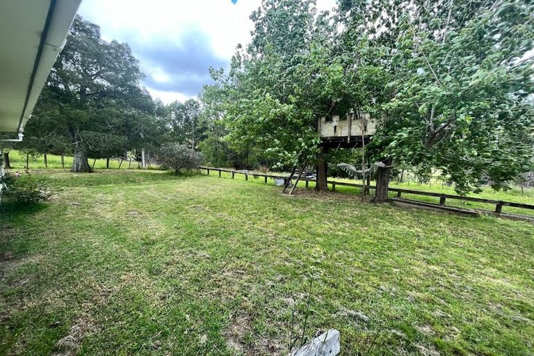 Photo of property in 680 Haruru Road, Kaukapakapa, 0873