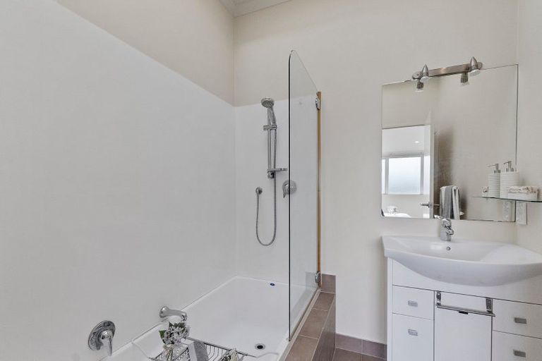 Photo of property in 11a Marama Street, Frankton, Hamilton, 3204