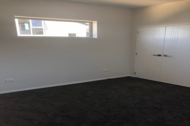 Photo of property in 12 Surf View Crescent, Red Beach, 0932