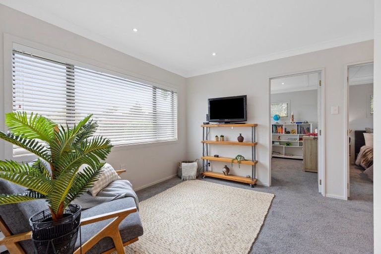 Photo of property in 64 Stableford Drive, Pyes Pa, Tauranga, 3112