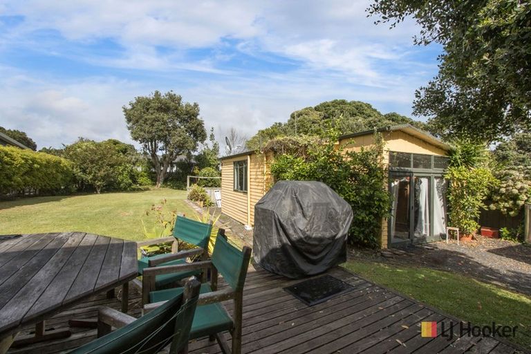 Photo of property in 50 Hillview Road, Waihi Beach, 3611