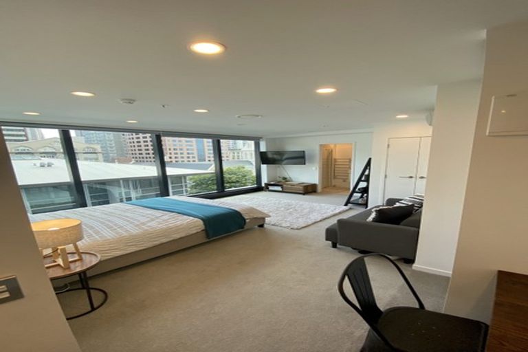 Photo of property in Madison On The Square Apartments, 2e/37 Federal Street, Auckland Central, Auckland, 1010