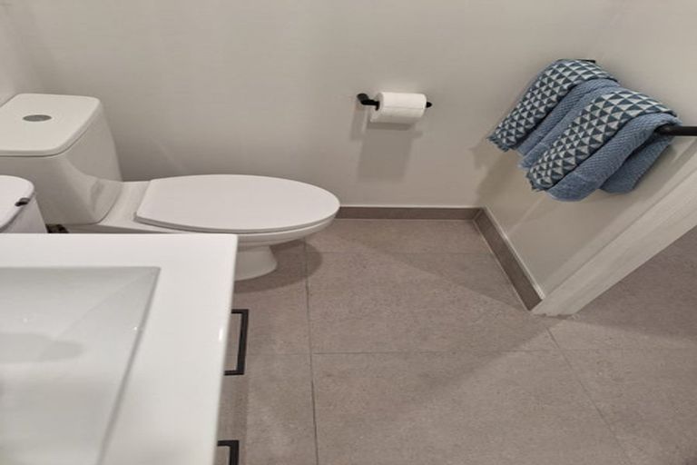 Photo of property in 23 Emily Place, Bellevue, Tauranga, 3110