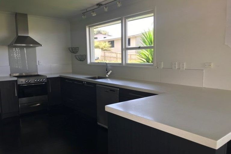 Photo of property in 21 Highfield Crescent, Brookfield, Tauranga, 3110