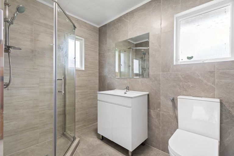 Photo of property in 4/28 Alfriston Road, Manurewa East, Auckland, 2102