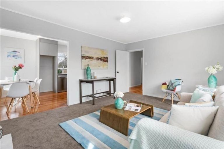 Photo of property in 8 Haddon Street, Mangere East, Auckland, 2024