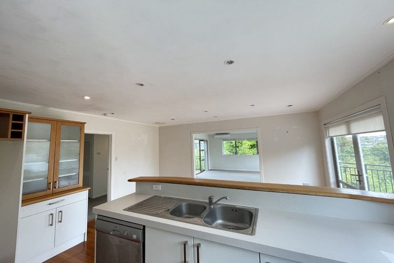 Photo of property in 4 Lynngate Place, Hillcrest, Auckland, 0627