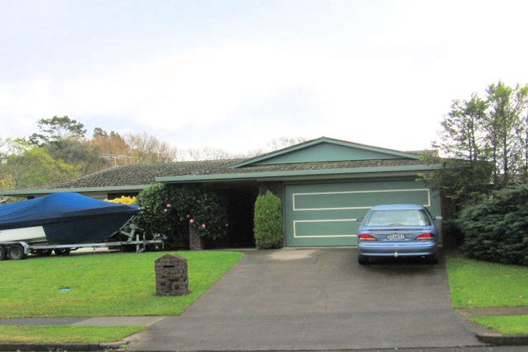 Photo of property in 26 Fratley Avenue, Farm Cove, Auckland, 2012