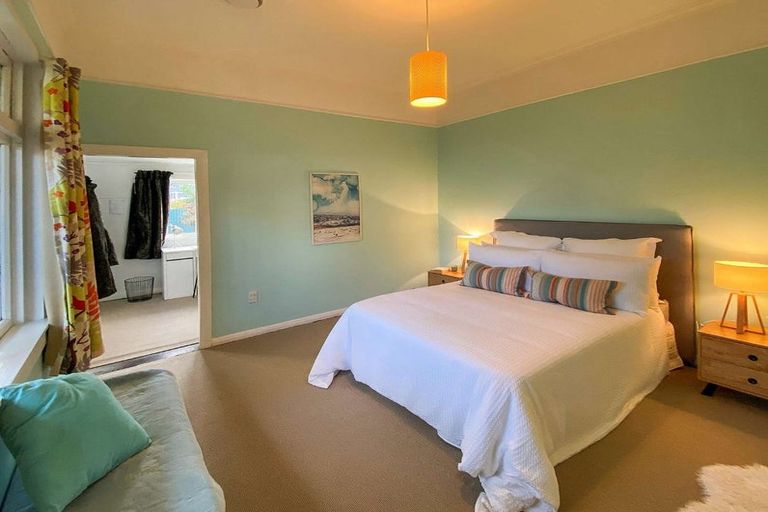 Photo of property in 15 Angus Avenue, Berhampore, Wellington, 6023