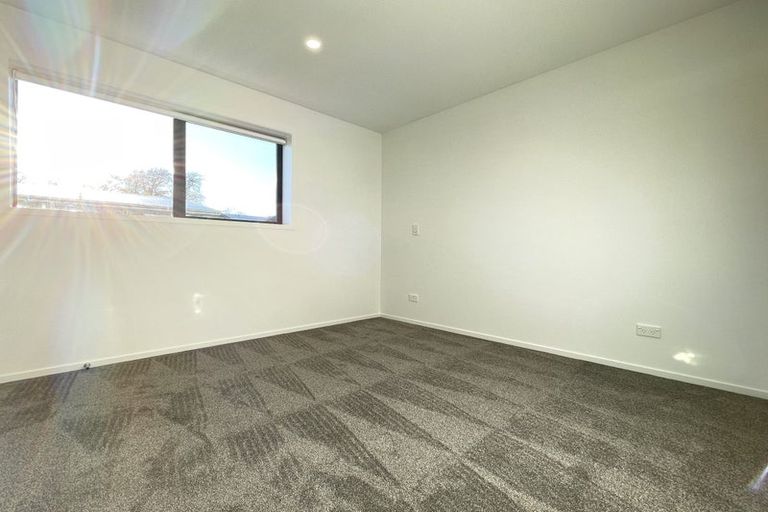 Photo of property in 2/19d Dyers Pass Road, Cashmere, Christchurch, 8022