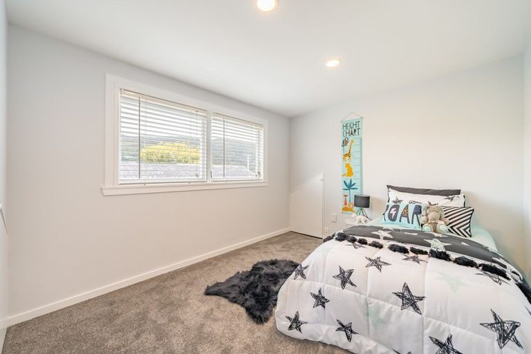 Photo of property in 15 Nile Street, Waterloo, Lower Hutt, 5011