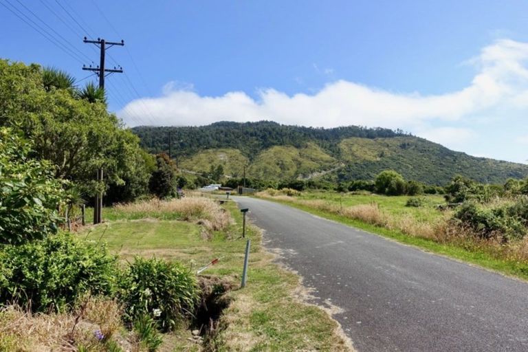 Photo of property in 67 Glasseye Drive, Little Wanganui, Karamea, 7893