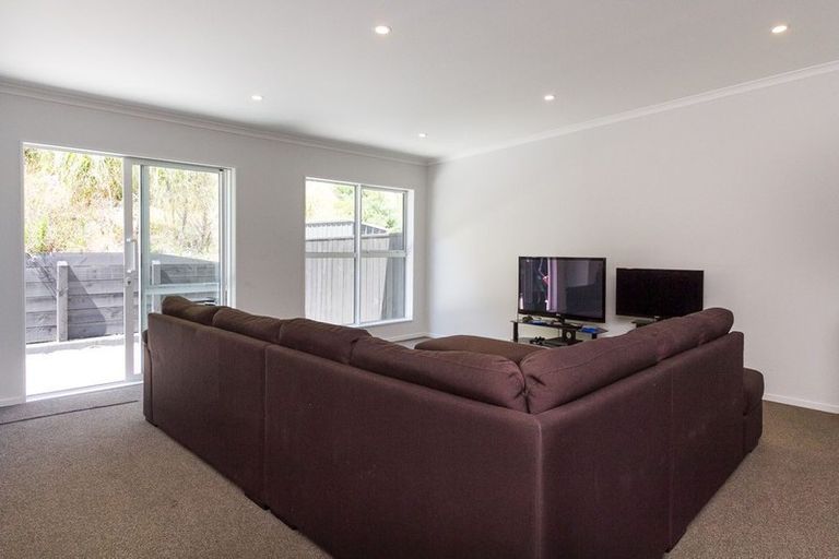 Photo of property in 7 Pacific View, Whitby, Porirua, 5024
