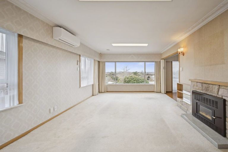 Photo of property in 10 Greenhill Crescent, Pakuranga, Auckland, 2010