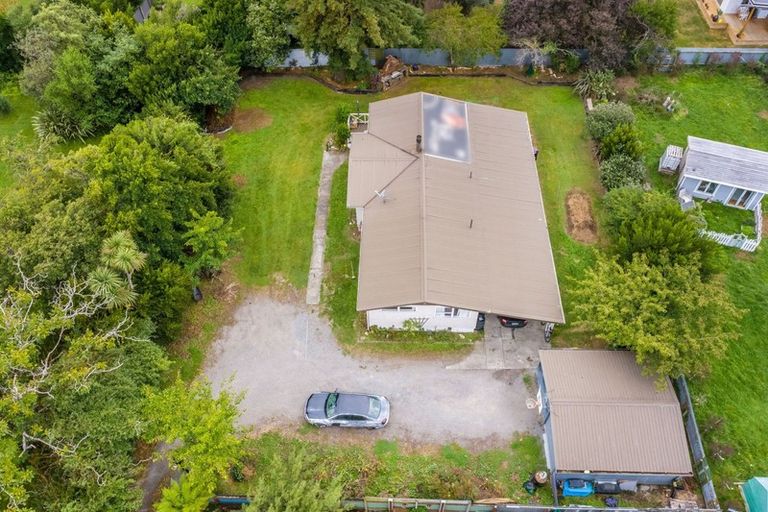 Photo of property in 16a Clifton Avenue, Carterton, 5713