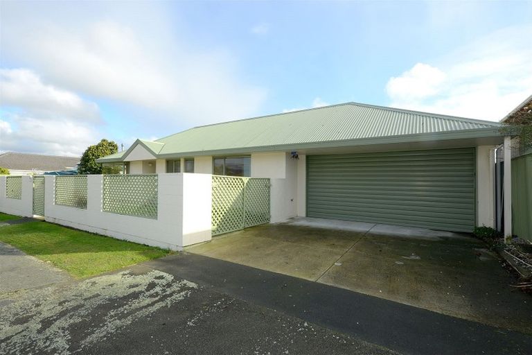 Photo of property in 2 Maryhill Avenue, Hoon Hay, Christchurch, 8025
