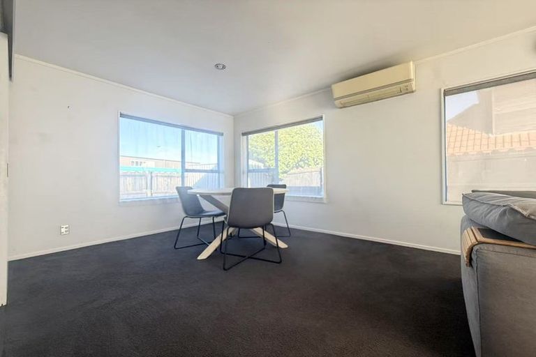 Photo of property in 1/203 Burswood Drive, Burswood, Auckland, 2013