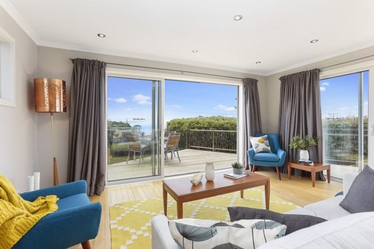 Photo of property in 103 Stanmore Bay Road, Stanmore Bay, Whangaparaoa, 0932