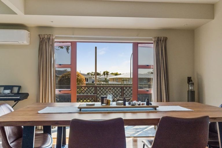 Photo of property in 18 Mccarthy Street, Hawera, 4610