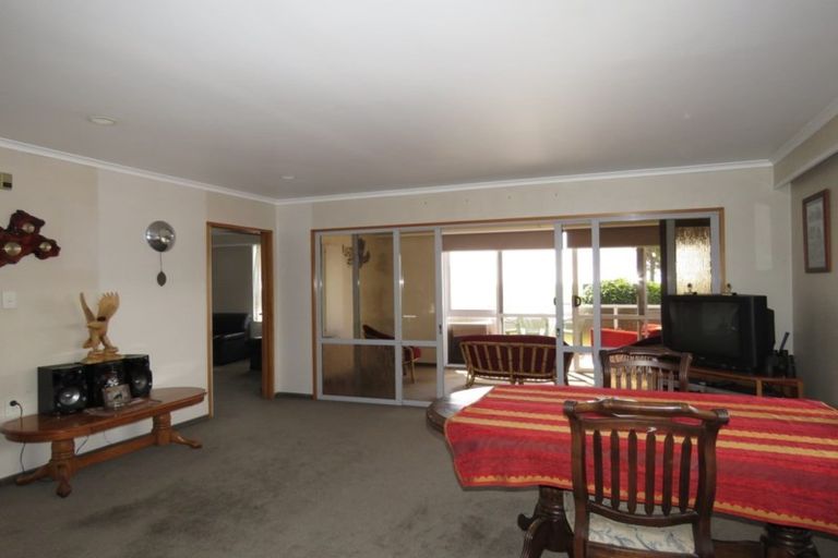 Photo of property in 33 Marine Parade, Carters Beach, Westport, 7825