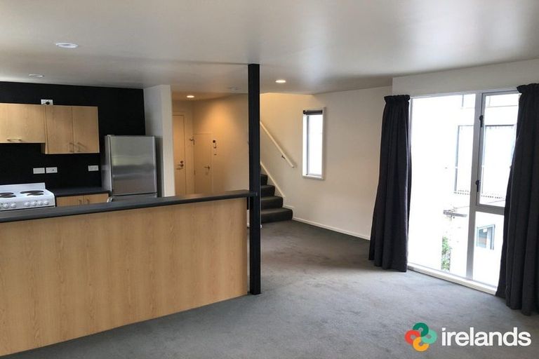 Photo of property in 6/32 Cranmer Square, Christchurch Central, Christchurch, 8013