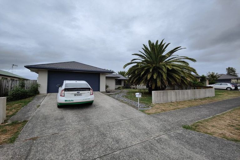 Photo of property in 10 Aldona Place, Fairview Downs, Hamilton, 3214