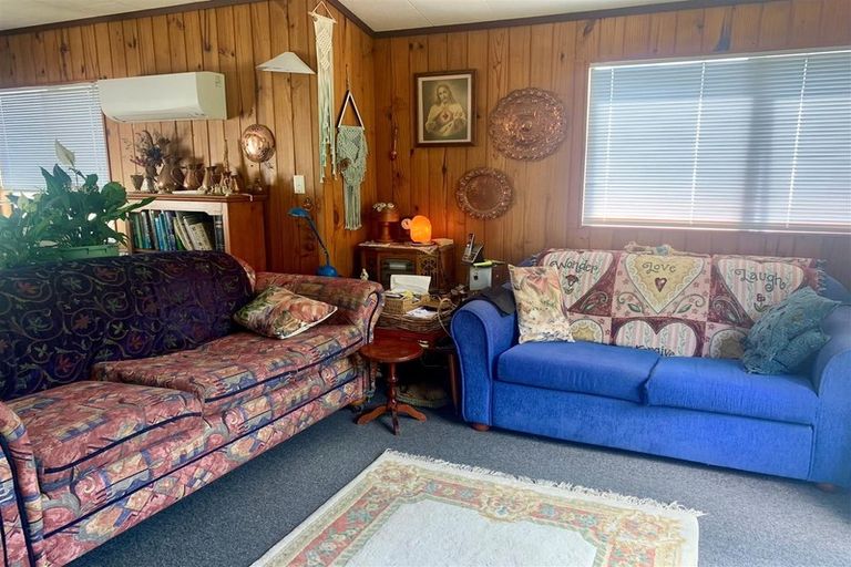 Photo of property in 132 Paramount Parade, Tikipunga, Whangarei, 0112