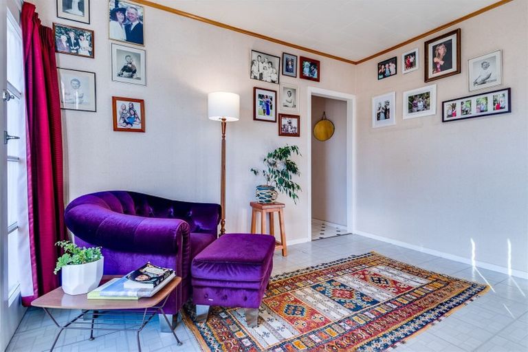 Photo of property in 290 Clifton Road, Te Awanga, 4102