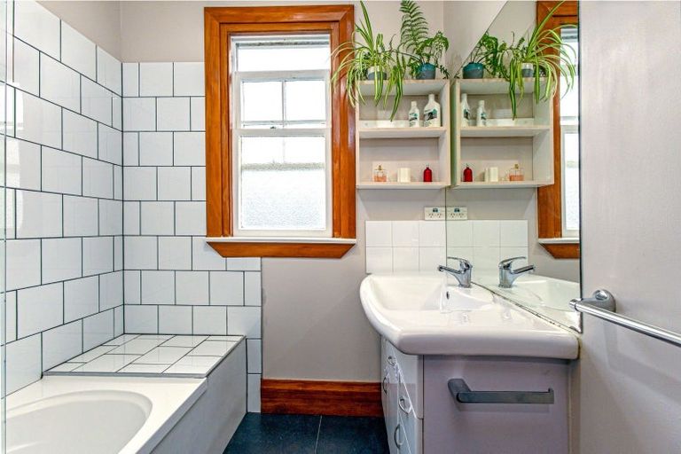 Photo of property in 156 Victoria Street, Ashburton, 7700