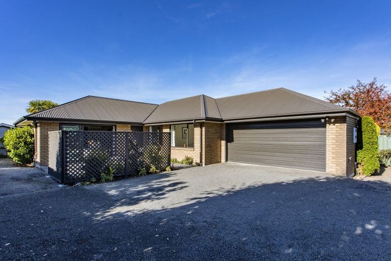 Photo of property in 98a Percival Street, Rangiora, 7400