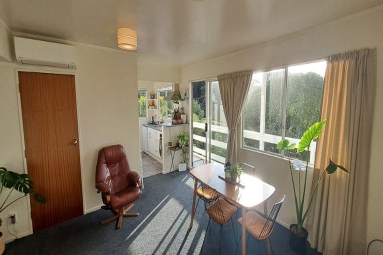 Photo of property in 29b Harbour View Road, Northland, Wellington, 6012