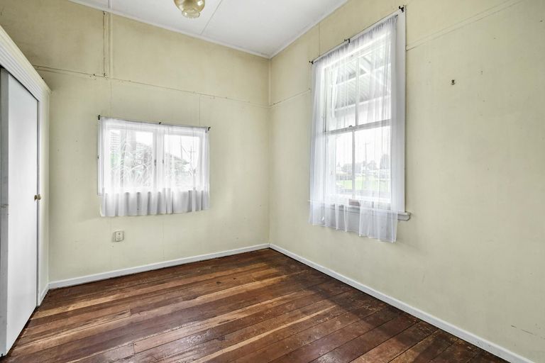 Photo of property in 31 Marne Road, Papakura, 2110