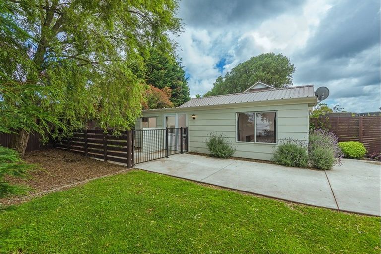 Photo of property in 375 No 1 Line, Longburn, Palmerston North, 4475