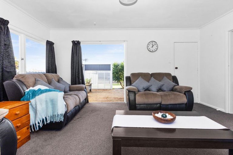Photo of property in 69 Masefield Avenue, Maraenui, Napier, 4110
