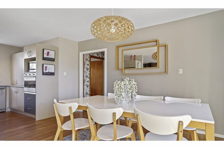 Photo of property in 56 Fern Drive, Halswell, Christchurch, 8025