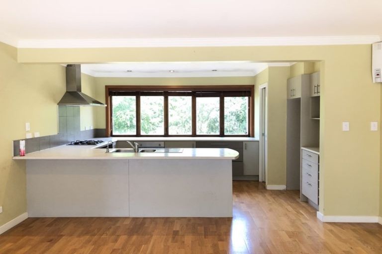 Photo of property in 268 Matua Road, Kumeu, 0891