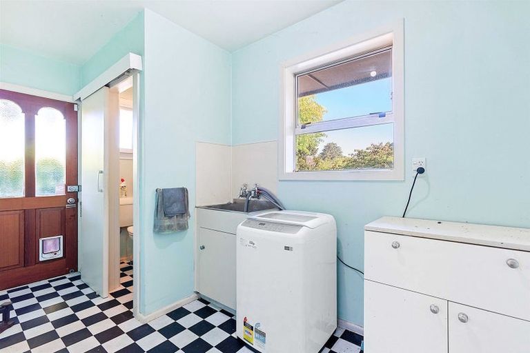 Photo of property in 109 Hawford Road, Opawa, Christchurch, 8023